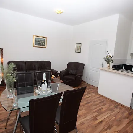 Marineta 8 Apartman